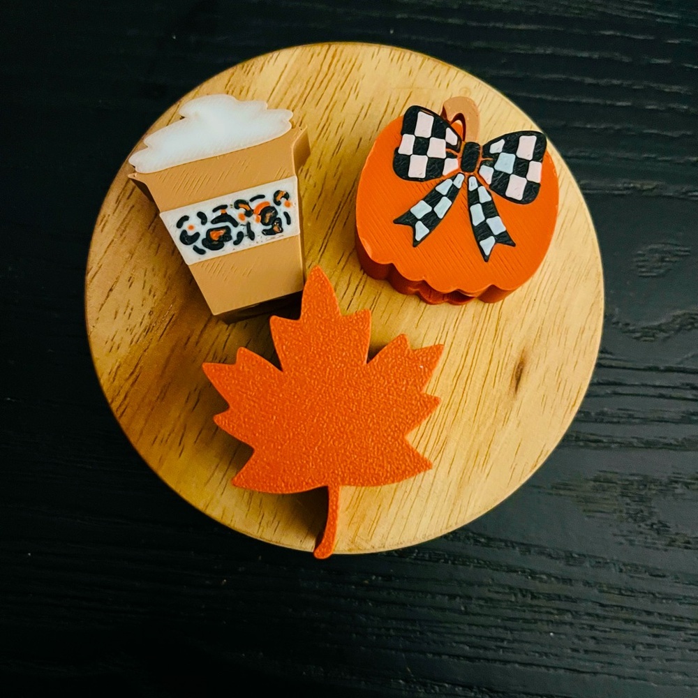 Fall straw toppers! Coffee, Maple leaf, Pumpkin with bow